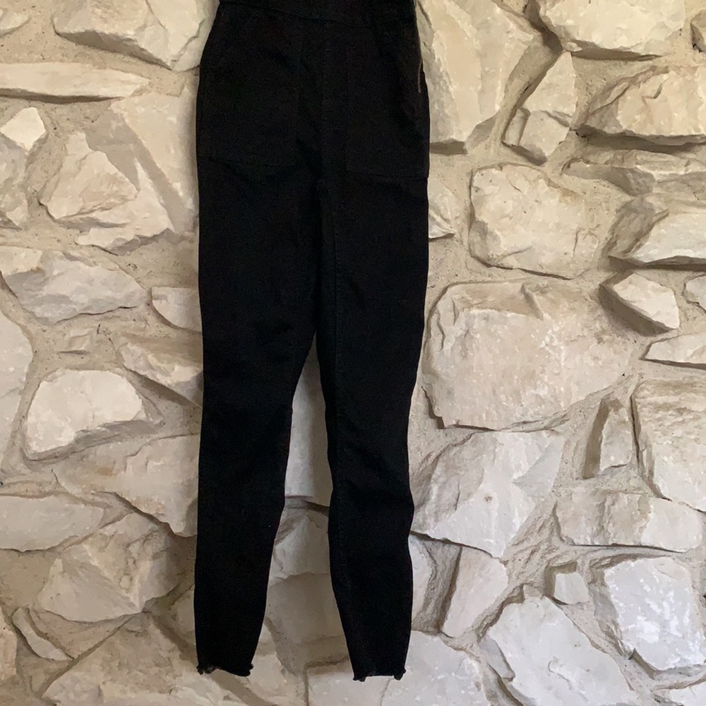 Madewell Black Denim Overalls in Lunar Wash | XS - Picture 9 of 16